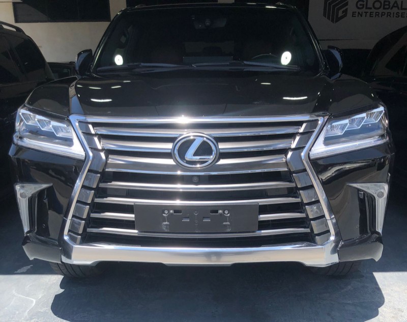 jeepetas y camionetas - Lexus LX 570 2019 impecable 2