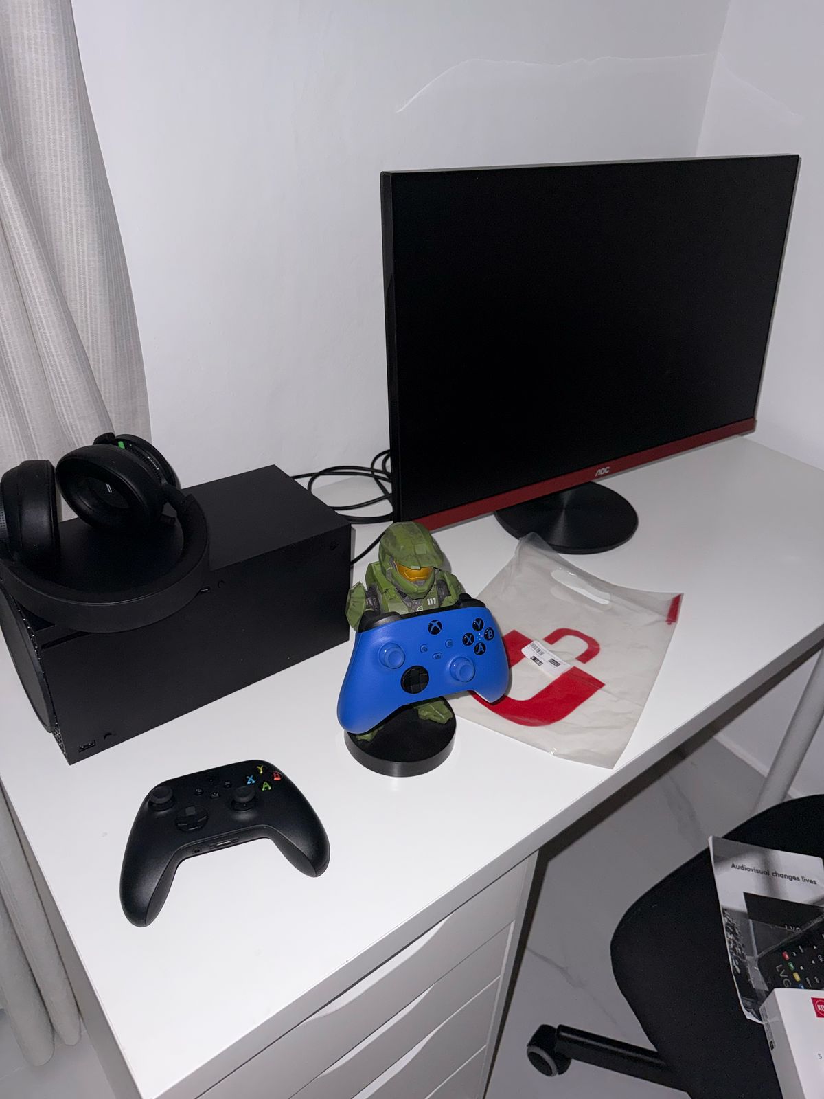 consolas y videojuegos - 🎮 ¡SE VENDE XBOX SERIES X – COMO NUEVO! 🎮
