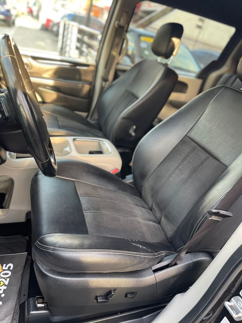 jeepetas y camionetas - 2019 Dodge Grand Caravan SXT 5