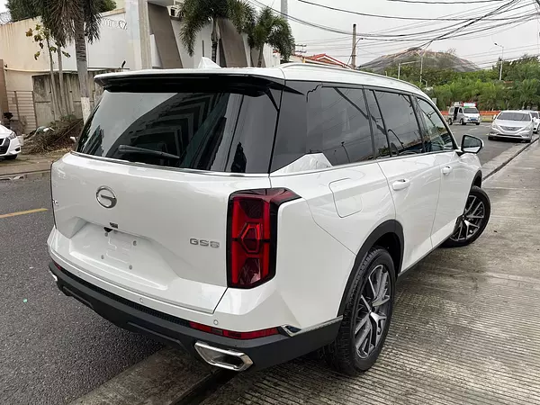 jeepetas y camionetas - GAC GS8 2025 1