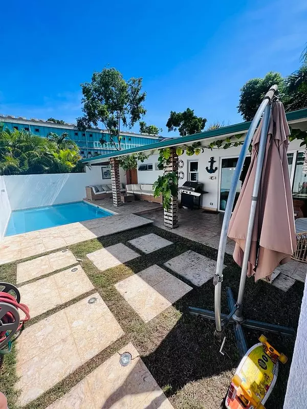 casas vacacionales y villas - ALQUILER DE VILLA EN JUAN DOLIO  9