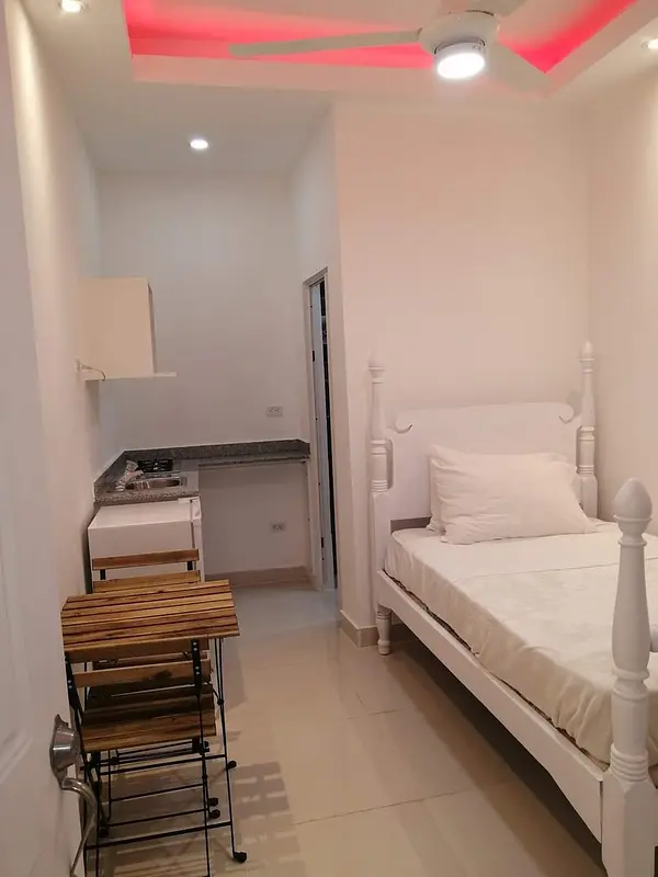 apartamentos -  Estudio Amueblado, Zona Colonial, Santo Domingo 2