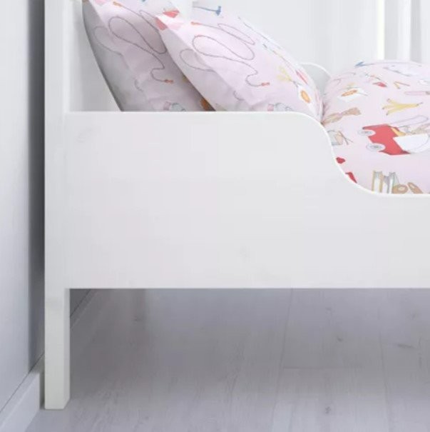 muebles y colchones - Base de Cama Twin / Cama blanca / Cama para niños / Excelentes Condiciones /  2