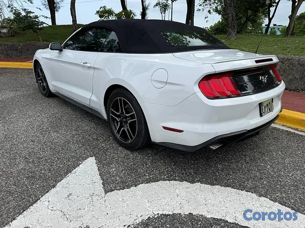 carros - Ford Mustang Eco Premium Convertible 2018 13