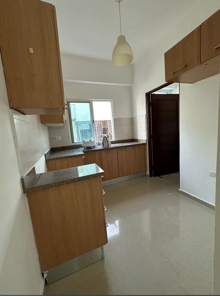 apartamentos - Oportunidad apto en Urb. Fernandez 7