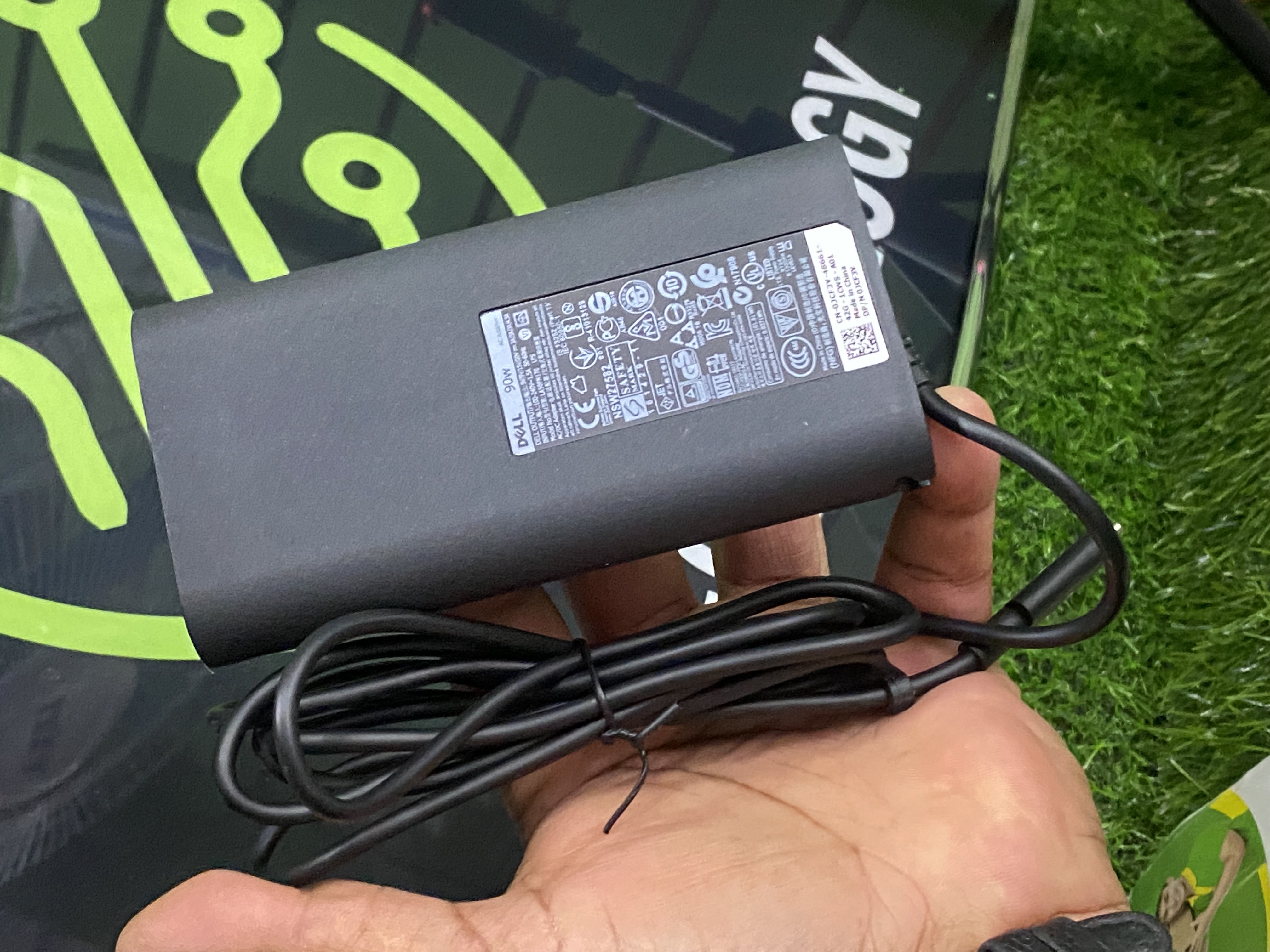 celulares y tabletas - disponible cargador C 90W  2