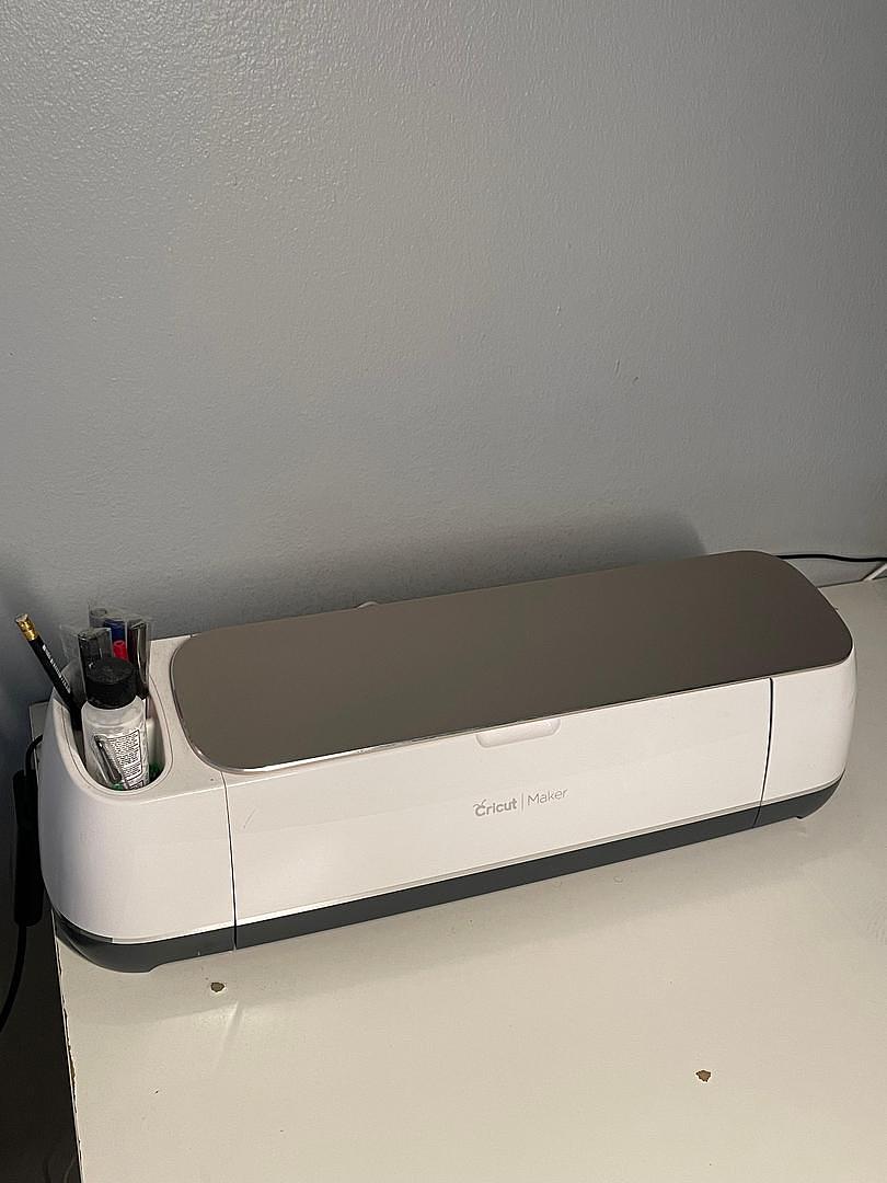 impresoras y scanners - Vendo máquina Cricut Maker excelentes condiciones 2