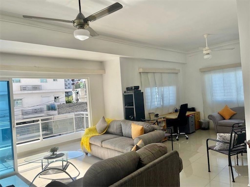 apartamentos - Venta de apartamento en la Evaristo Morales distrito nacional de 155mts 5