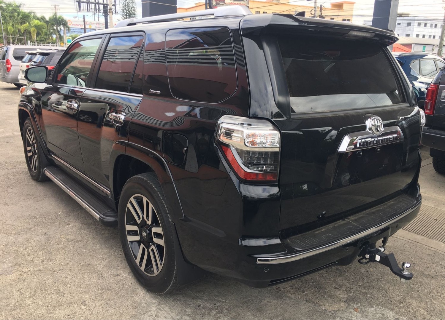 jeepetas y camionetas - 2018  4 Runner Limited 4x4 1