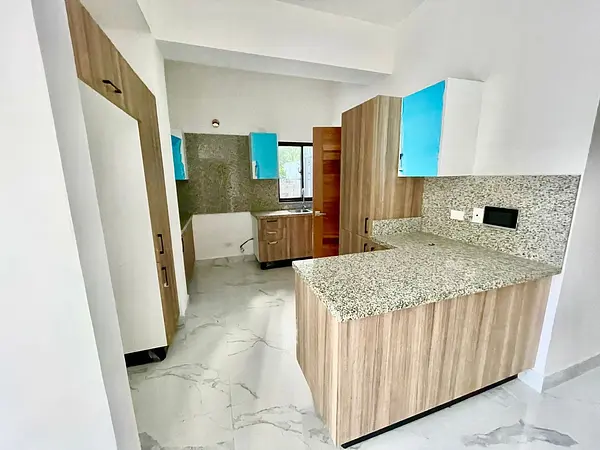 apartamentos - Vendo Moderna con terraza para estrenar en Torre en los Cacicazgos.  3