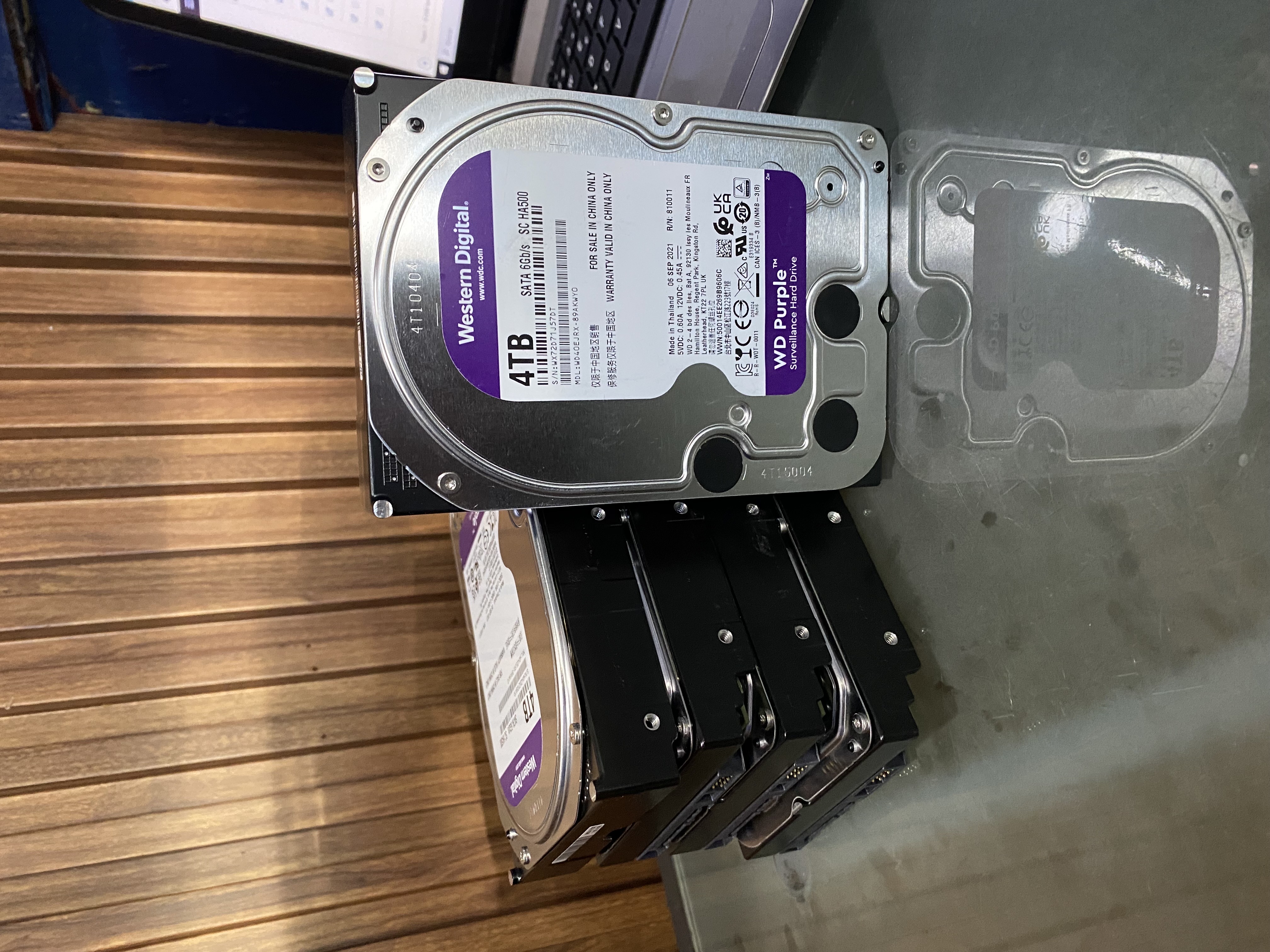 computadoras y laptops - disco sata HDD purpura 4TB  5