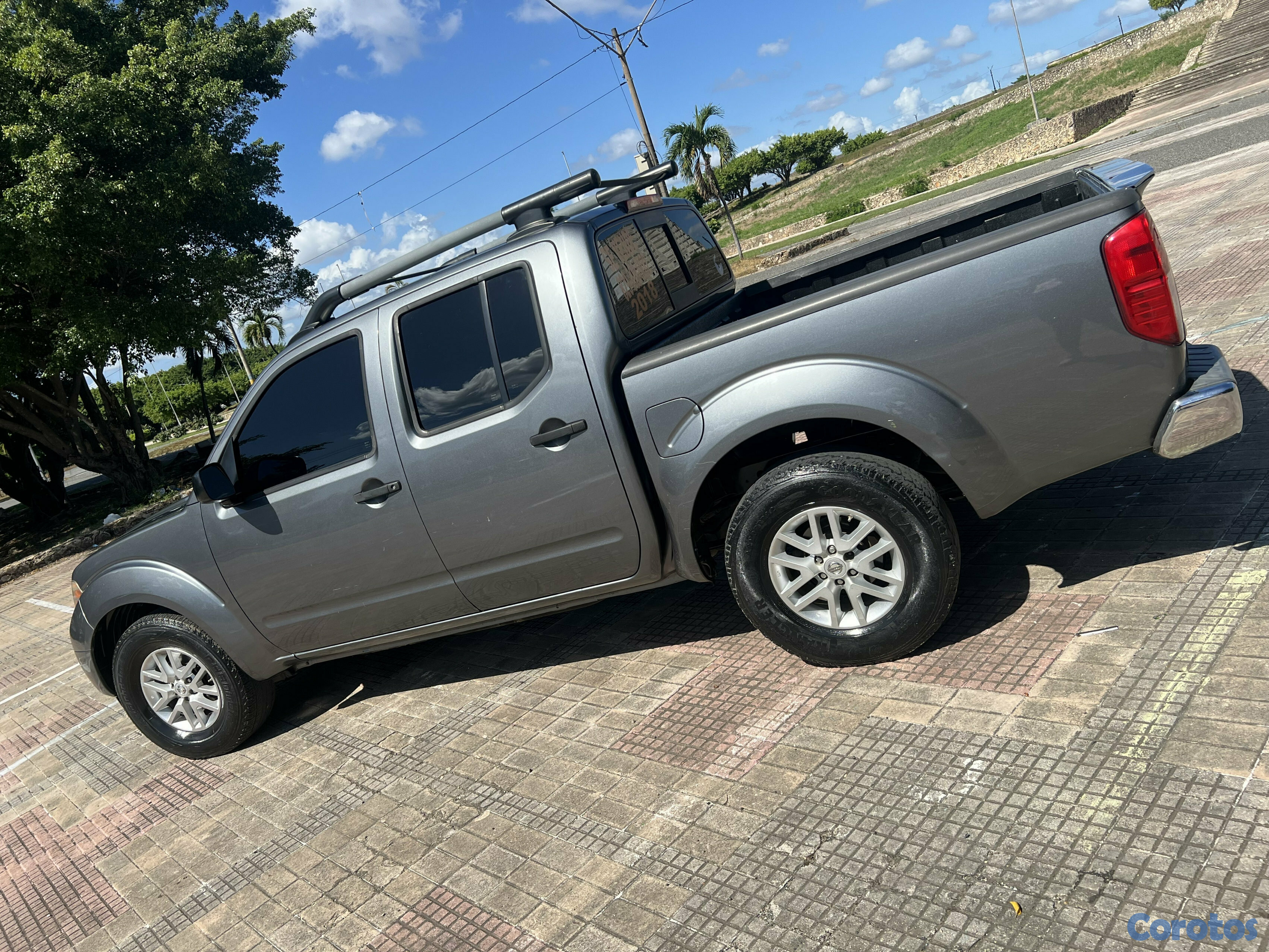 jeepetas y camionetas - disponible  6