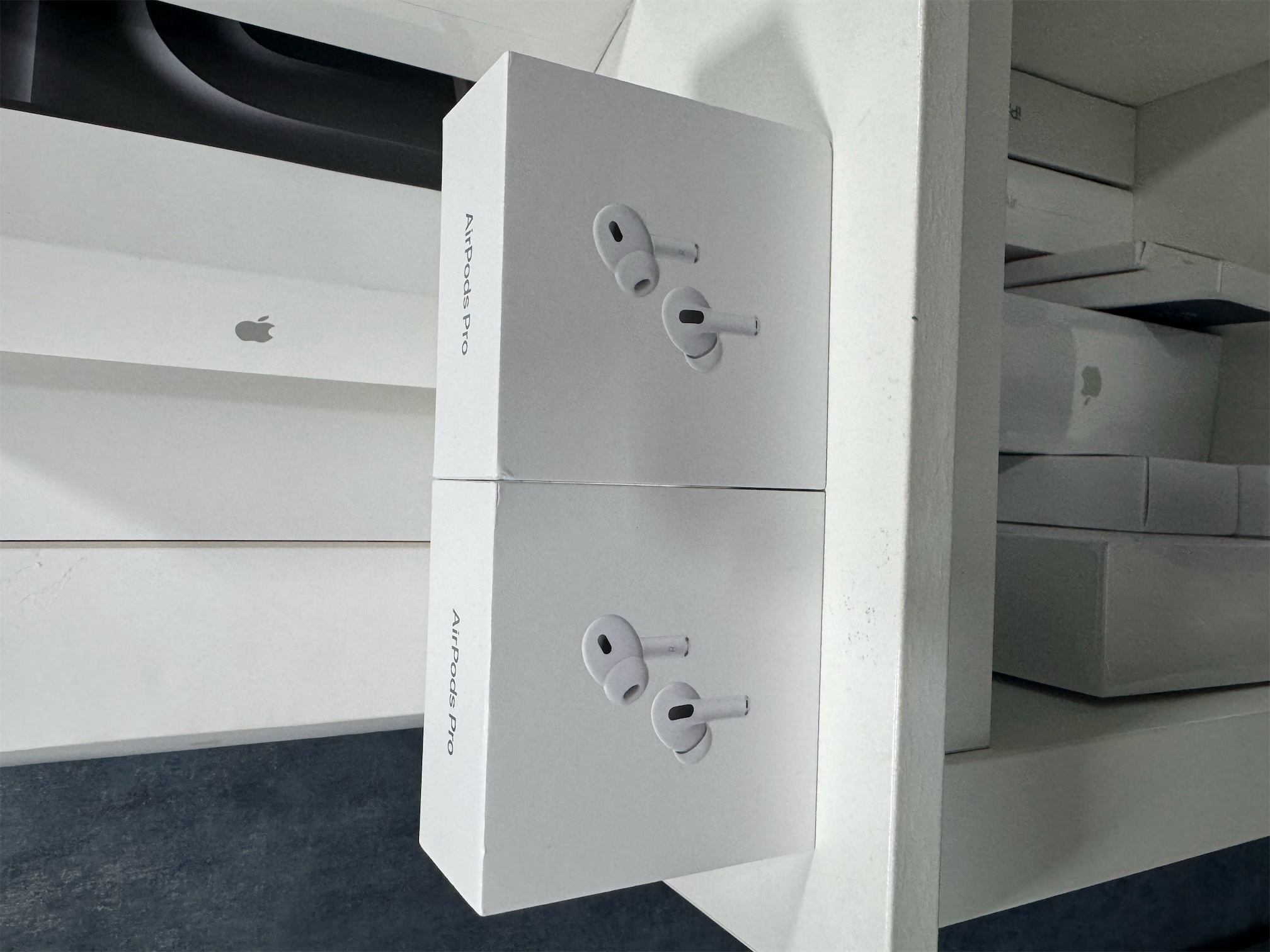 otros electronicos - AirPods Pro 2 nuevo sellado 1 año de garantía 