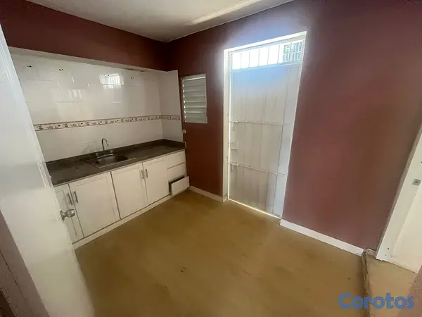 oficinas y locales comerciales - LOCAL COMERCIAL 7