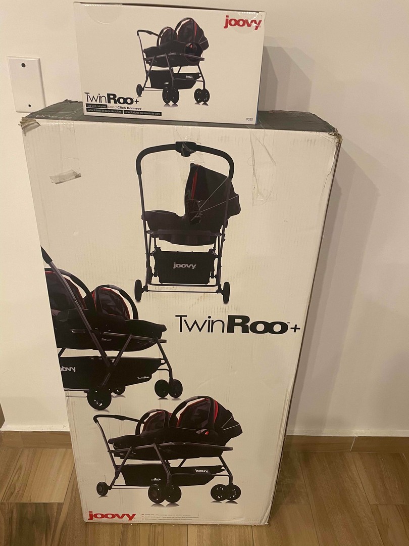 coches y sillas - cochesito doble para car seat de bebe  Joovy TwinRoo+ mas adaptadores Graco