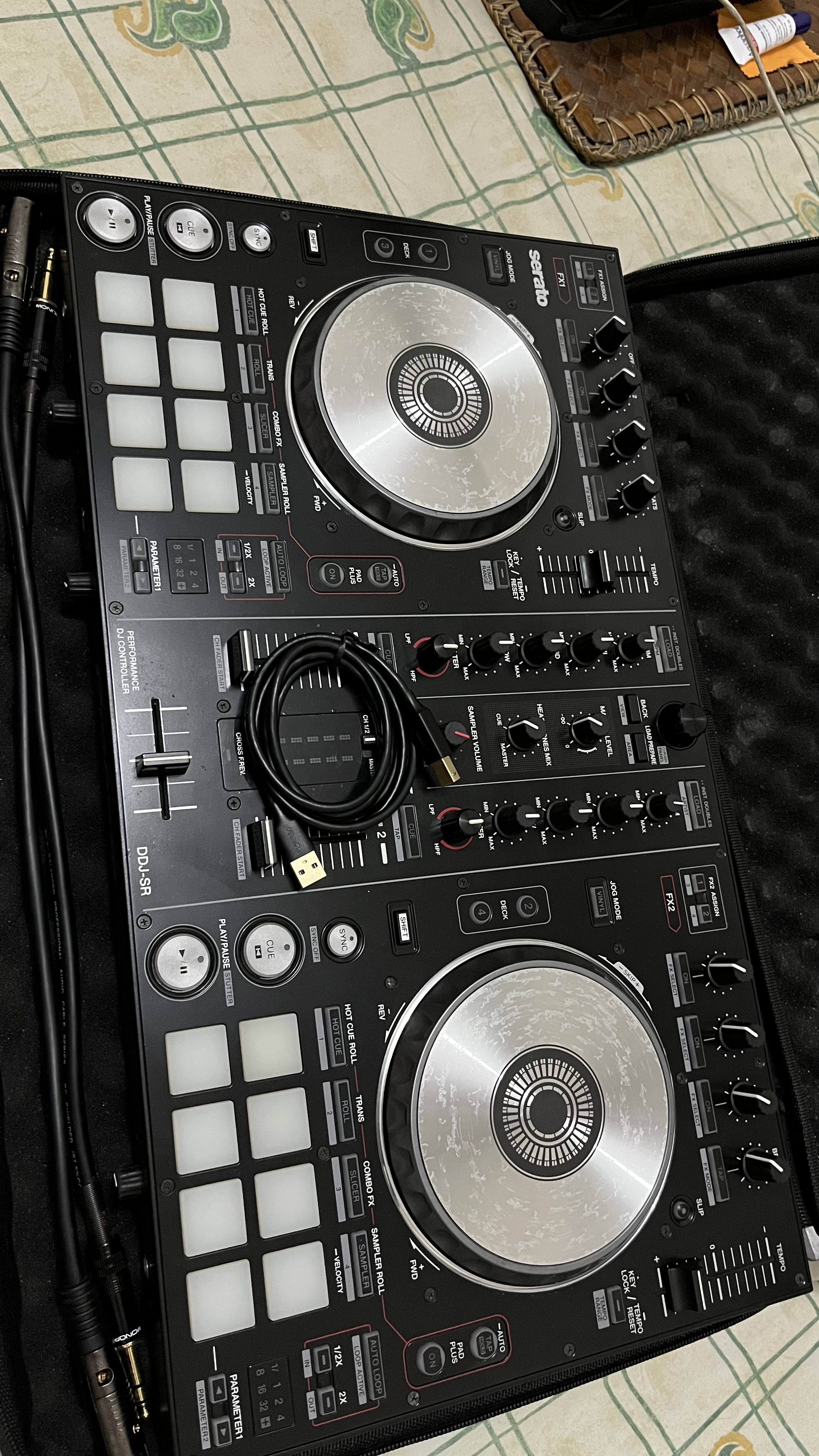 otros electronicos - Vendo Pioneer DDJ-SR + Bulto ITHWIU 0