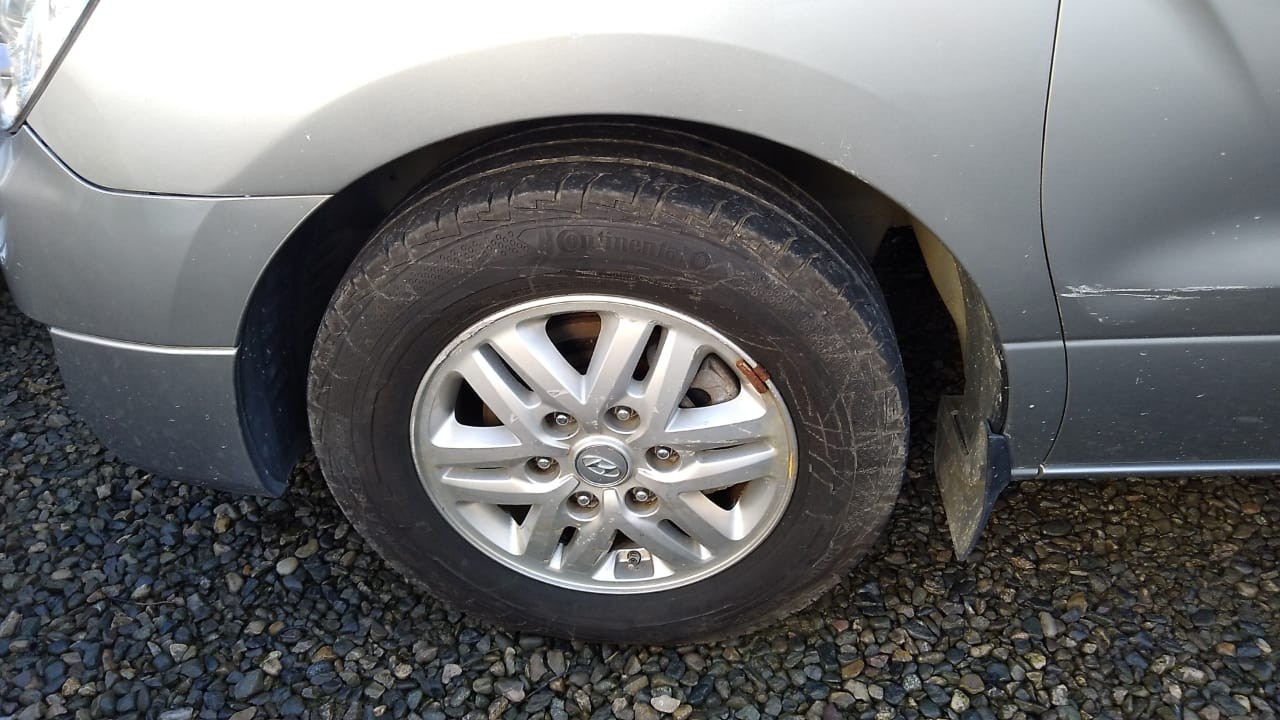 jeepetas y camionetas - HYUNDAI STAREX 2017 GRISDESDE: RD$1,295,100.00 6