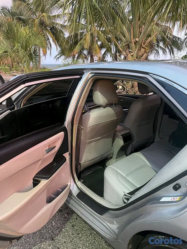 carros - Toyota camry se 2016 3