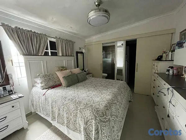 casas - Casa Remodelada en Carmen Maria, Av. Republica De  5