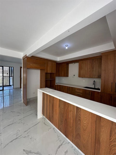 apartamentos - Exclusivos y Amplios Apartamentos en excelente ubicación Jardines del Este.  2