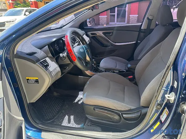 carros - Hyundai elantra 2015 9