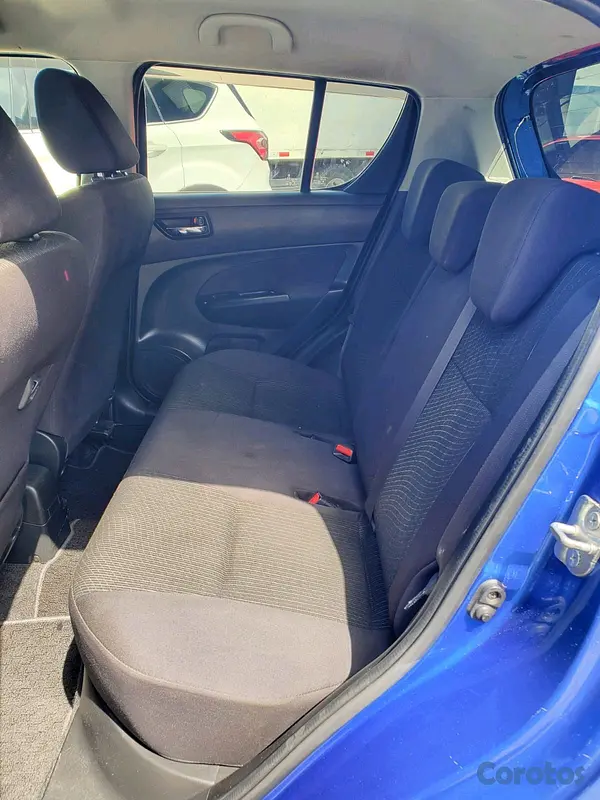 carros - Suzuki Swift 2014 8
