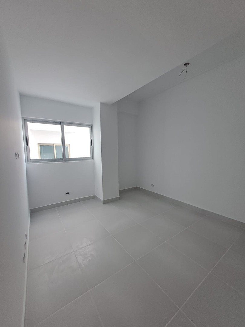 apartamentos - Apartamento  1 habitacion Nuevo   3er piso Evaristo  Morales  6