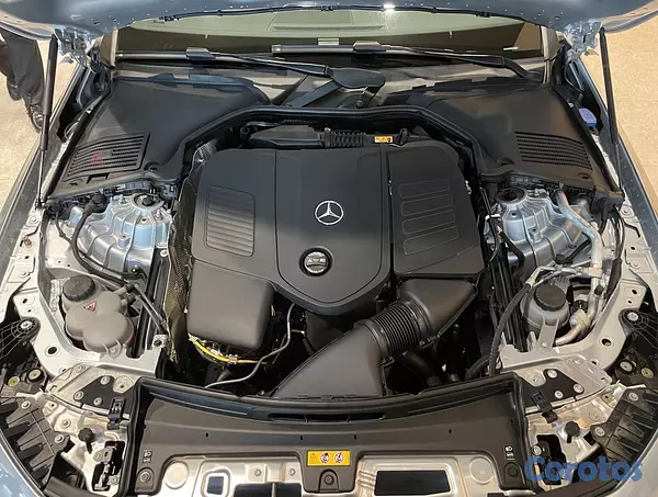 carros - Mercedes-Benz Clase CLE 300 4Matic Cabriolet 2026 6