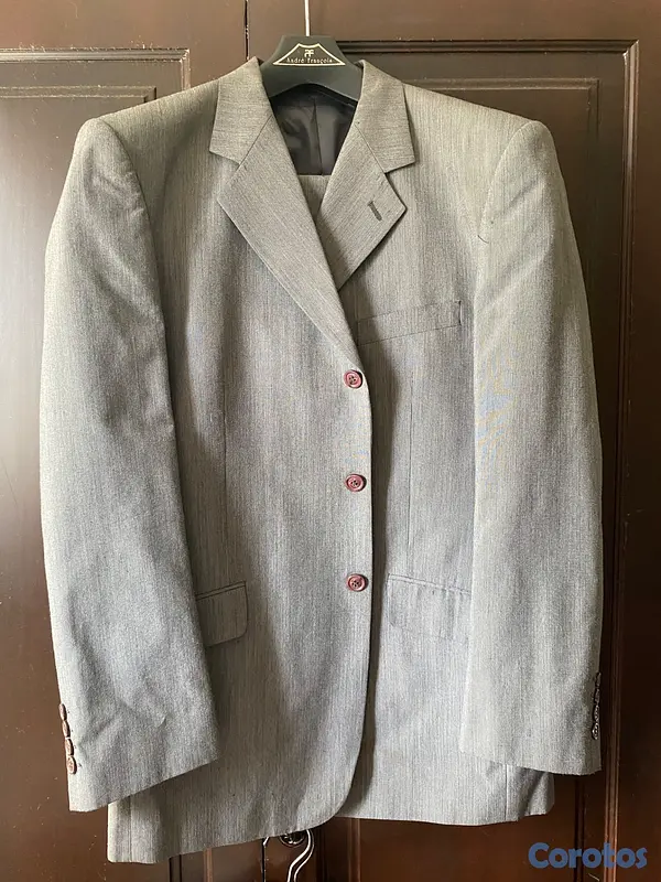 ropa para hombre - Trajes de vestir  7