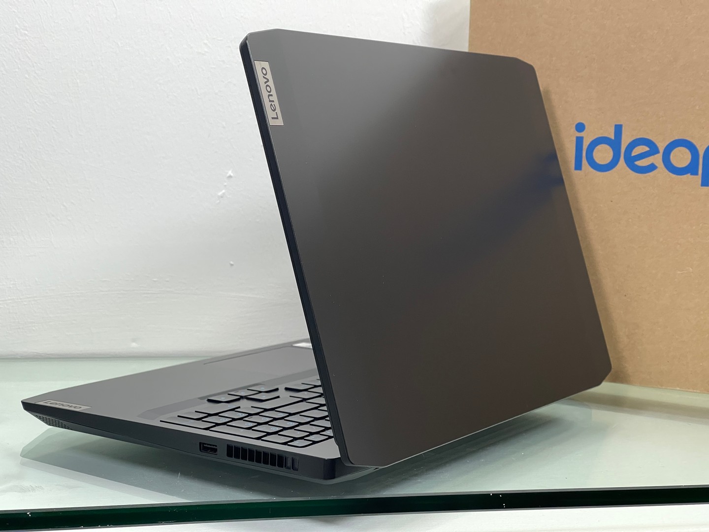 computadoras y laptops - Laptop Lenovo IdeaPad Gaming 3 15IMH05 81Y4001HUS / Intel Core i7-10750H 2