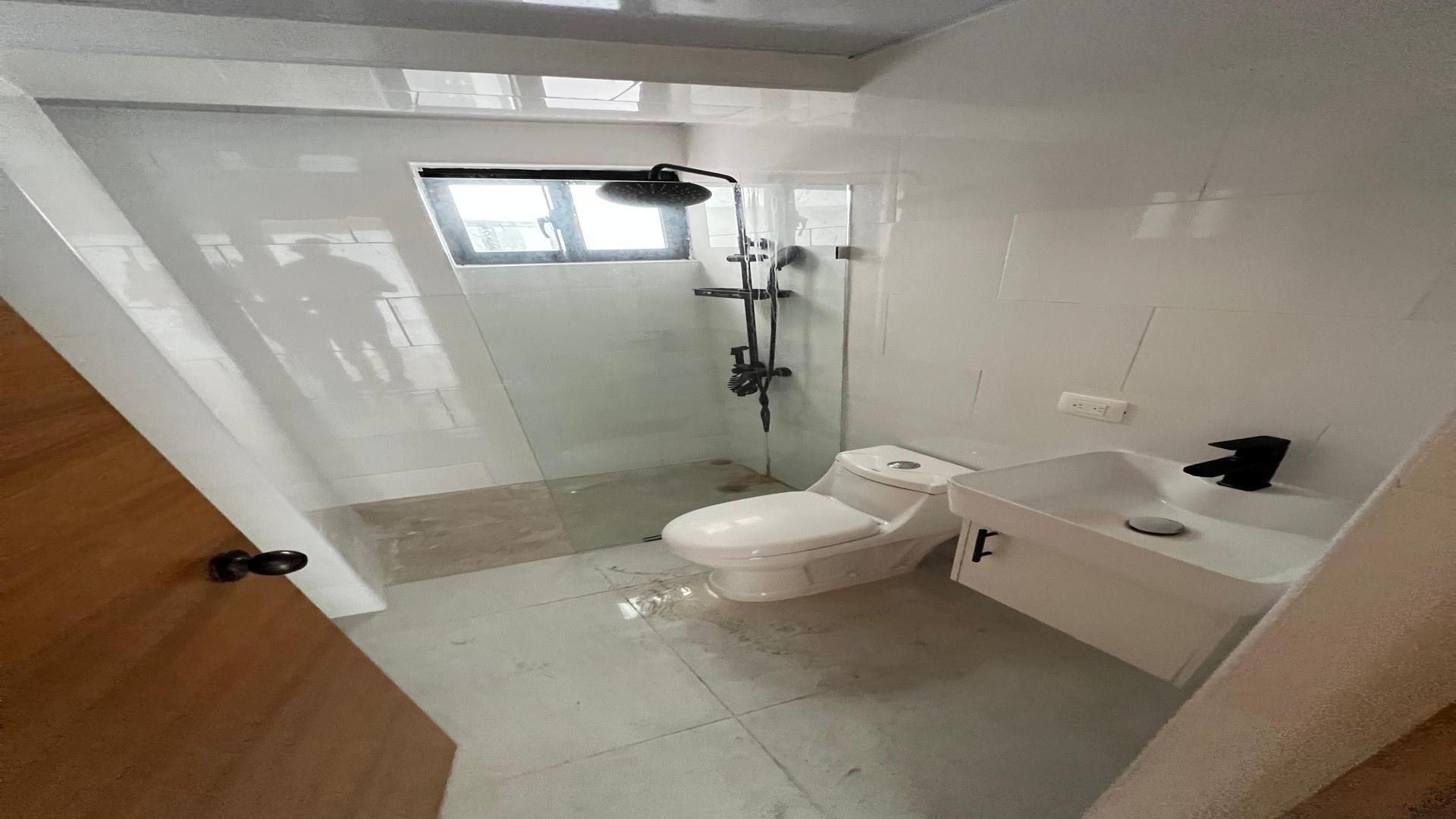 apartamentos - Apartamento Nuevo en Venta en Don Honorio 9