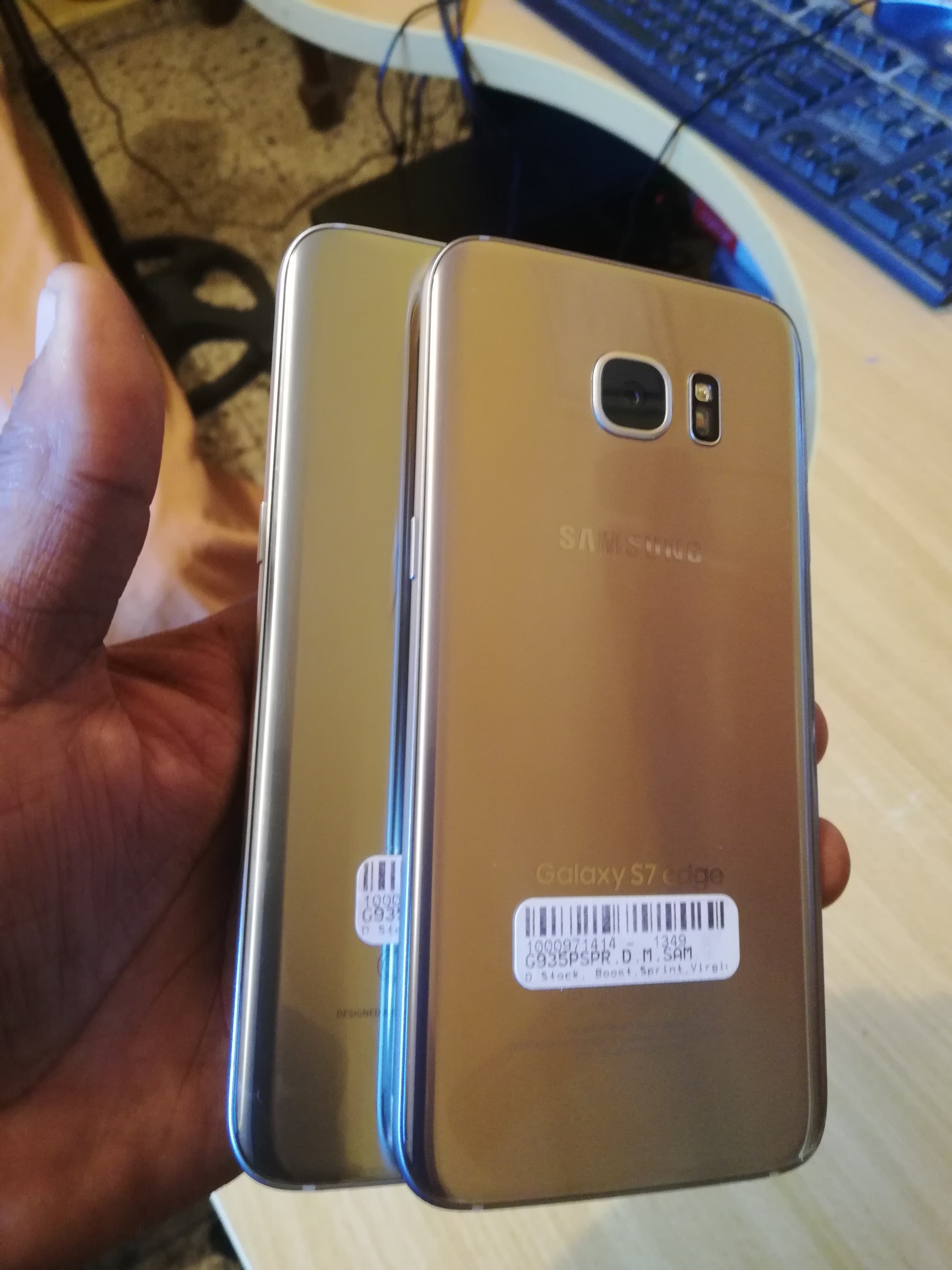 celulares y tabletas - Samsung galaxy S7 edge 32gb gold internacional condiciones desbloqueado.