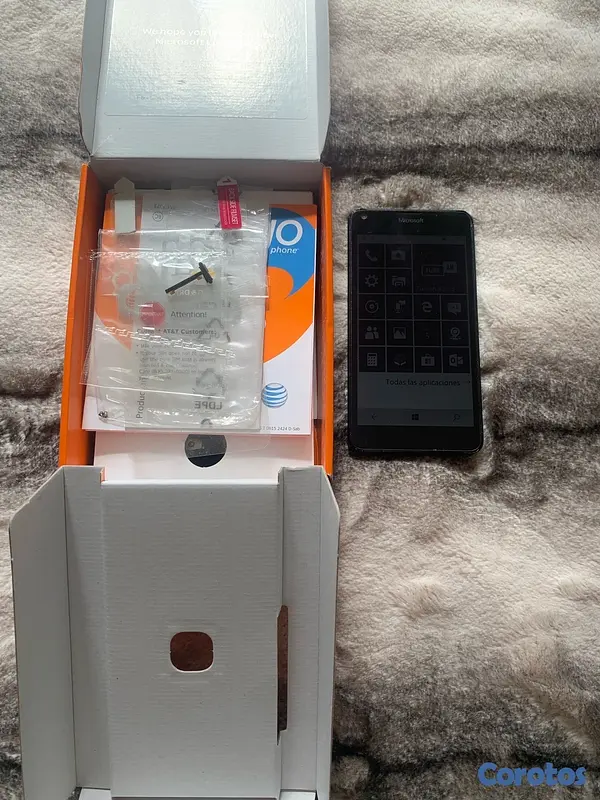 celulares y tabletas - Celular Microsoft Lumia 640 con caja y manuales (imperfecciones, lee el anuncio) 4
