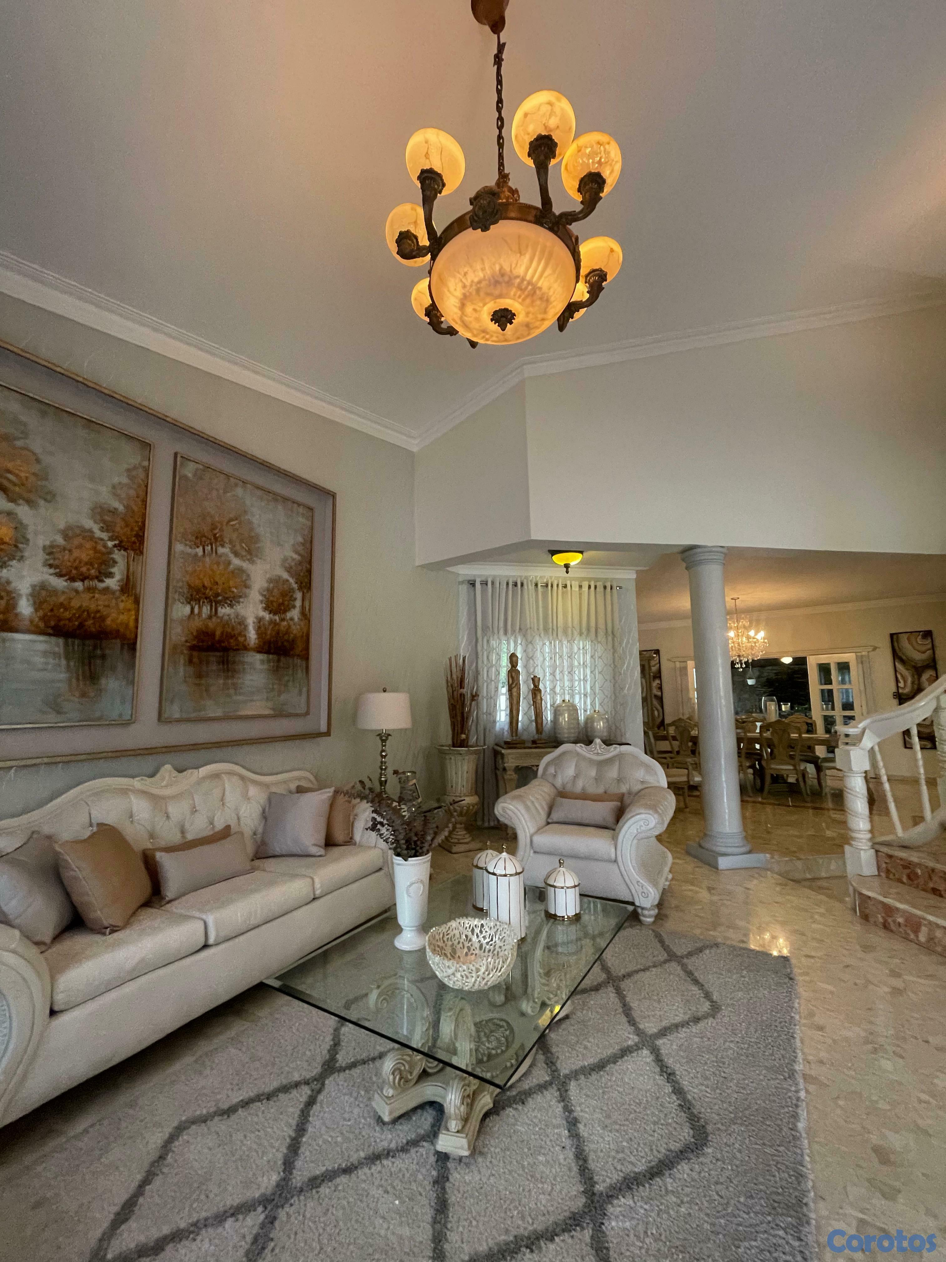 casas -  vendo  casa de 3 niveles en Arroyo Hondo III.D.N. 10