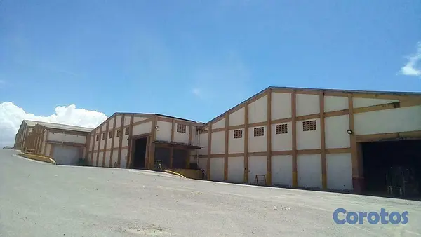 otros inmuebles - En Venta Conjunto naves Industriales en Haina Rentado para Inversion 10