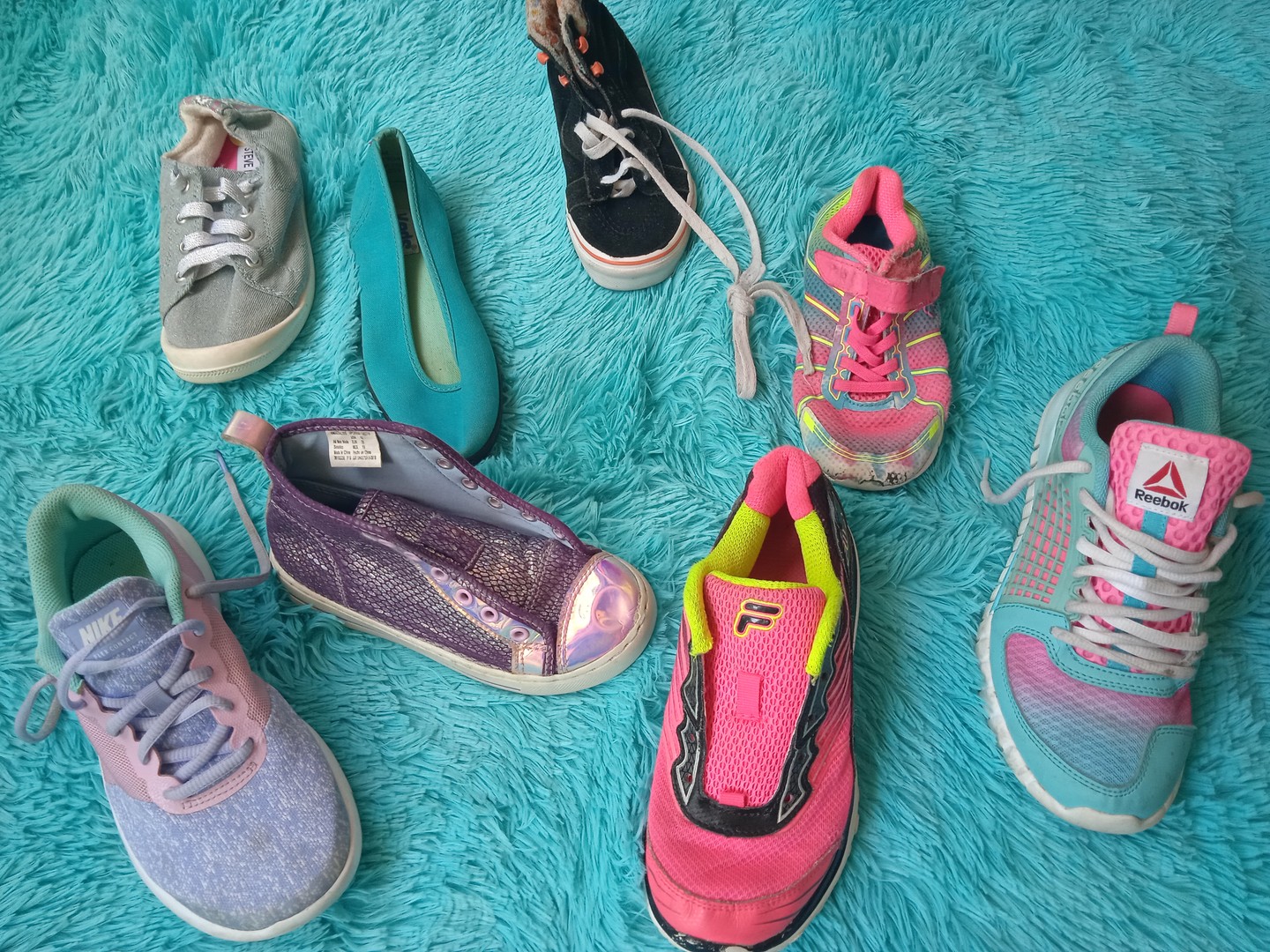 ropa y zapatos - Tenis de niñas 
