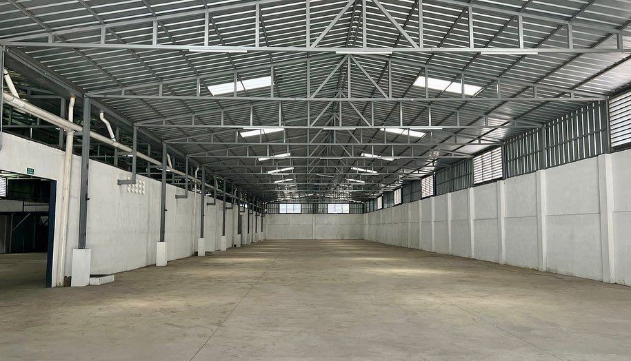 otros inmuebles - Alquilo nave industrial 2,350 mts  en san victor  Moca  0