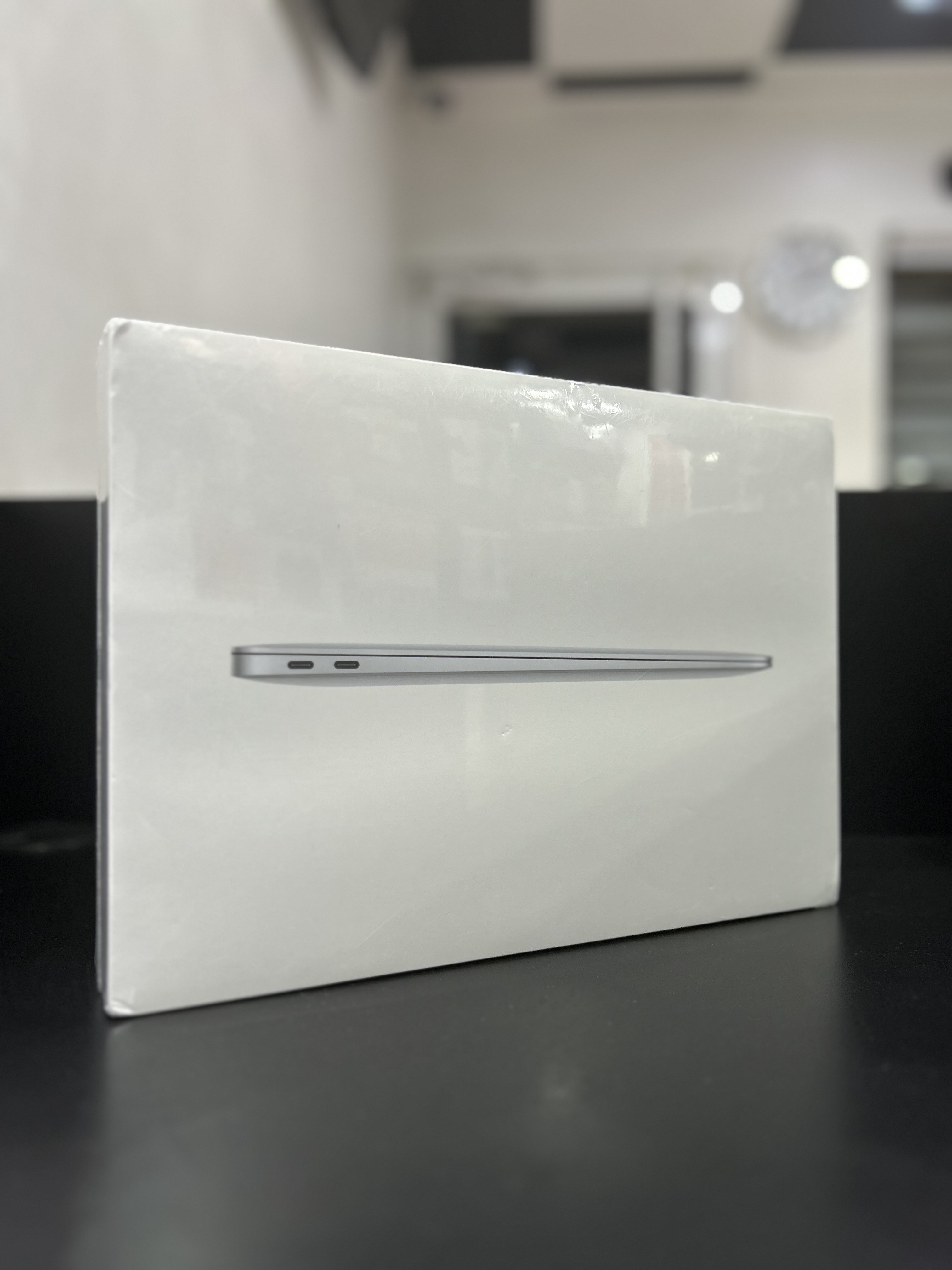 computadoras y laptops - MACBOOK AIR M1 13" 256GB 8GB RAM  OFERTA‼️ 1