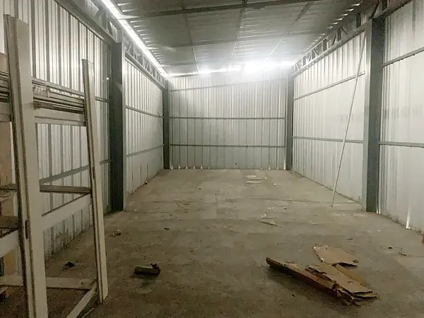 oficinas y locales comerciales - Alquiler nave en herrera 6