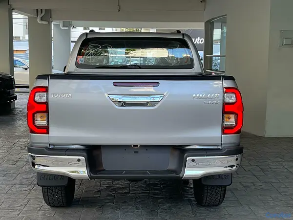 jeepetas y camionetas - Toyota Hilux Limited 2026 4