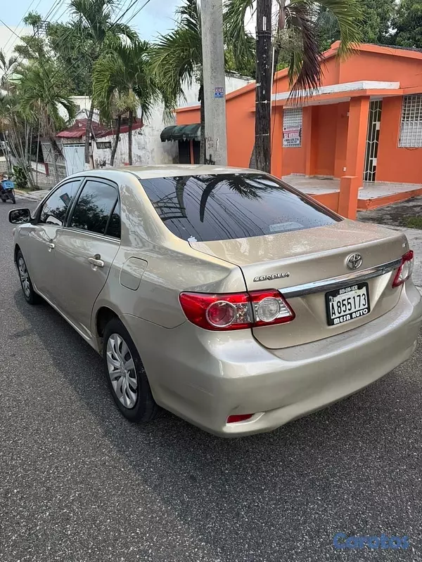 carros - Toyota Corolla LE 2013 4