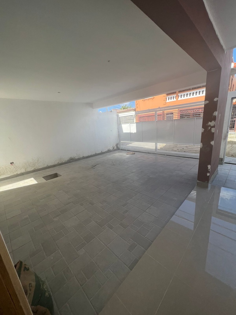 casas - Venta de casa en la autopista de san Isidro Santo Domingo este 3