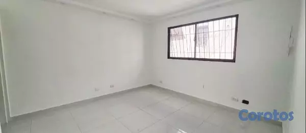 oficinas y locales comerciales - se alquila local  6