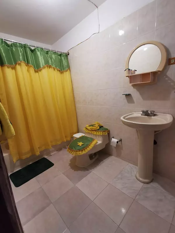 casas - Venta, Casa de 3 Habitaciones, San Cristóbal 10