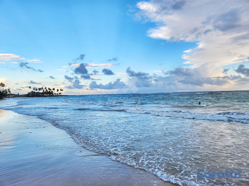 solares y terrenos - SOLAR PROXIMO PLAYA LA ENTRADA CABRERA RD. DESLIND 1