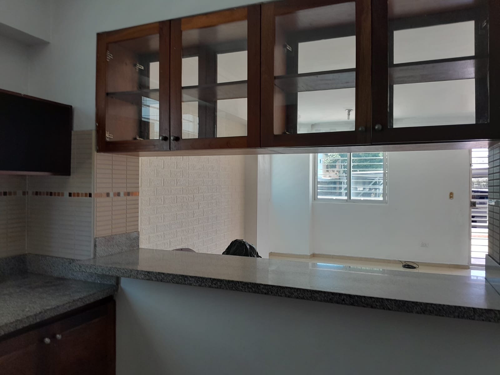 apartamentos - hermoso apartamento en una zona céntrica en el millón  6