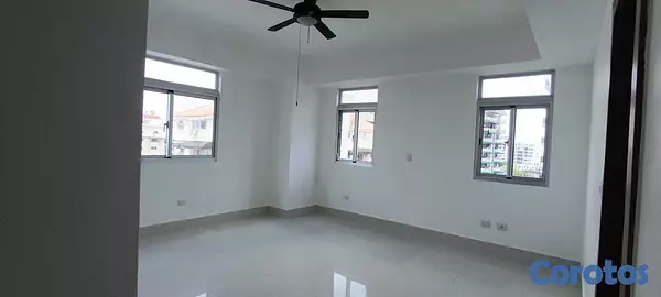apartamentos - Amplio en piso Alto con acabados de Primera 6