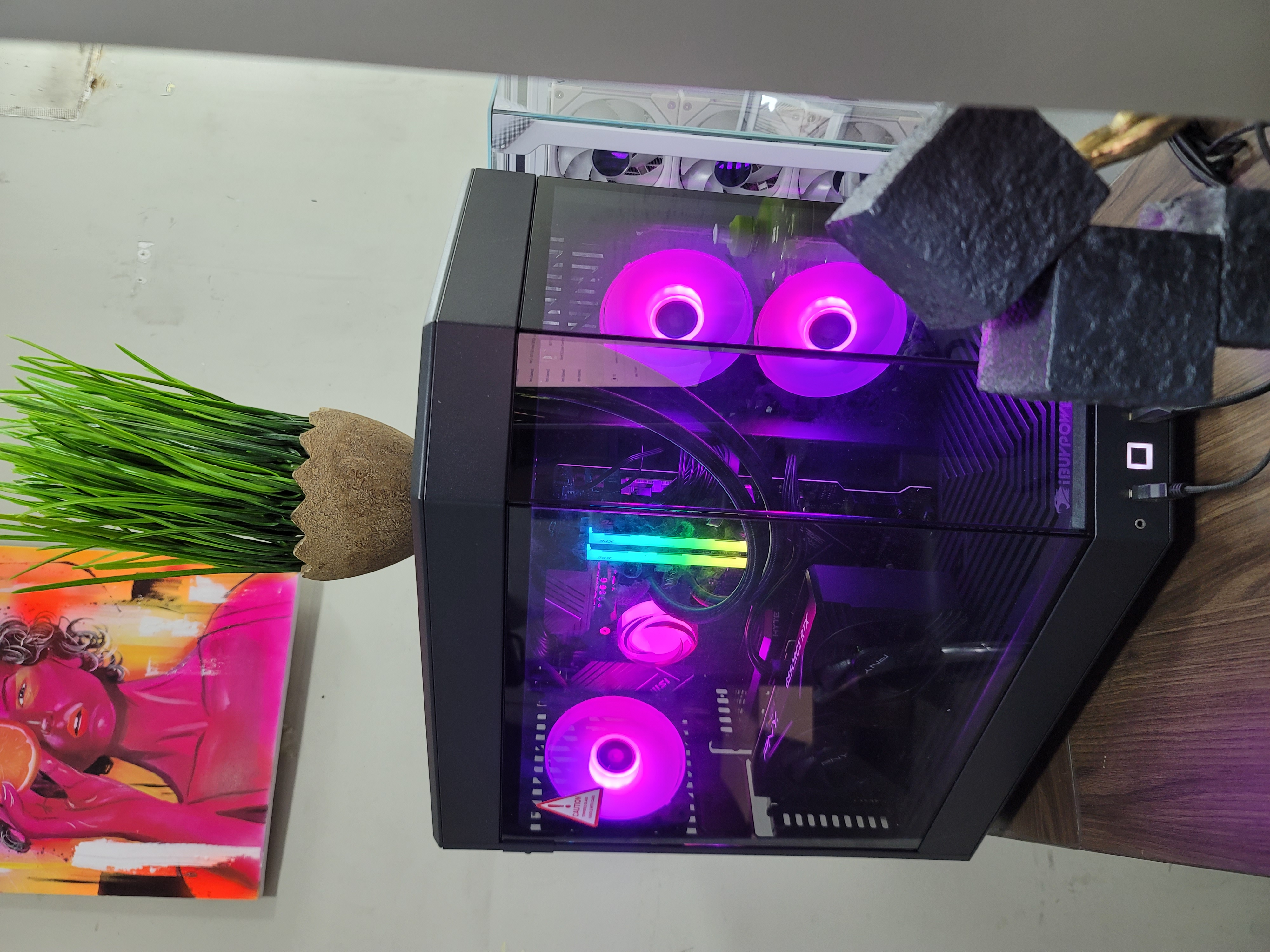 computadoras y laptops - PC GAMING DE OPORTUNIDAD I7 14700KF/ RTX 4070 SUPE