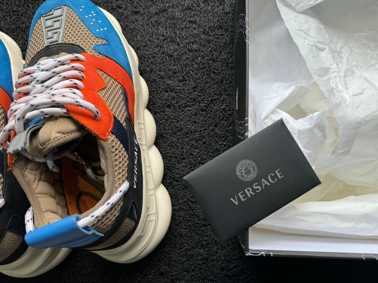 zapatos para hombre - Tenis Versace Chain 2 Reaction Size 42EU| 9 US Usados,Originales RD$ 10,500 NEG 2