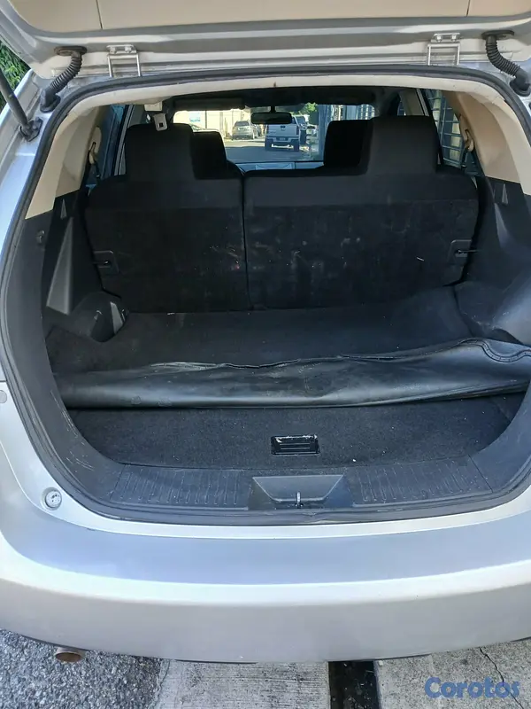 jeepetas y camionetas - NISSAN ROGUE 2011 7